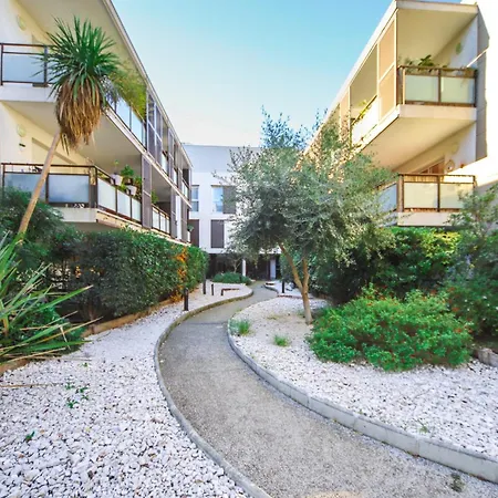 T2 Florescence Proche Montpellier Parking